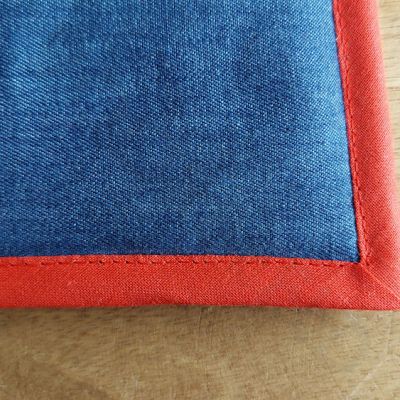 Een biaislint op verstek&nbsp;naaien